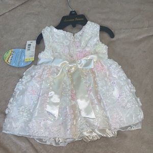 Brand new Beautiful flower dress